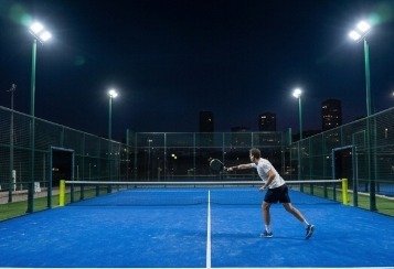 Nuevas canchas iluminadas: jugá de noche
